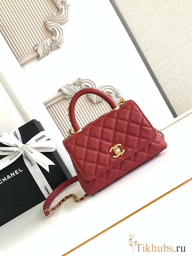 Chanel Coco Handle flap bag in red caviar leather with gold-tone hardware 19 cm - 1