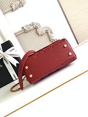 Chanel Coco Handle flap bag in red caviar leather with gold-tone hardware 19 cm - 4