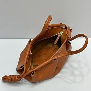 Loewe Paseo handbag in a brown leather finish 33×11×7cm - 4