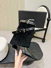 Chanel boots with black patent leather and shearling heel 5 cm - 3