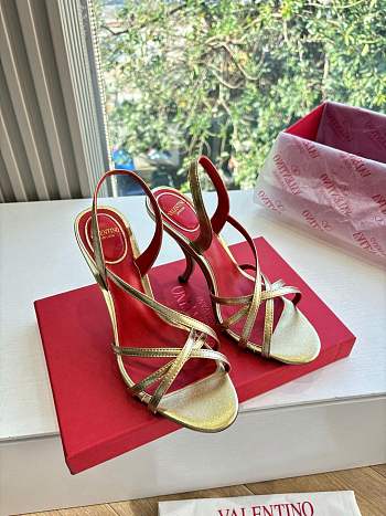 Valentino Garavani 105mm Fetishique cross-strap sandals 