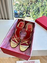 Valentino Garavani 105mm Fetishique cross-strap sandals  - 2