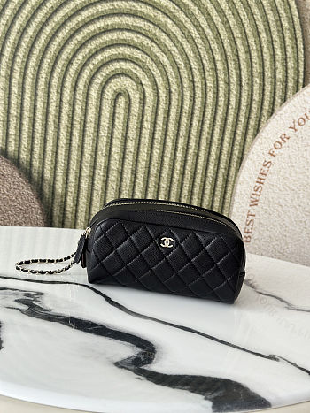Chanel  Caviar Quilted Toiletry Case With Chain Black 18*9*9 cm