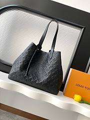 Louis Vuitton All In One MM tote bag in black 56.5x30.5x17 cm - 6
