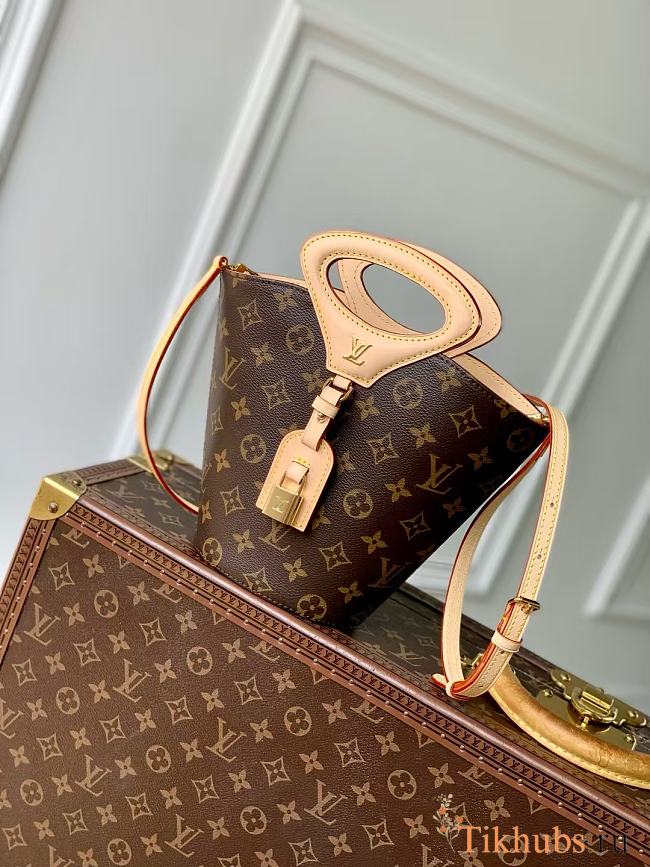 Louis Vuitton LV Rivage BB M14680 12x18x7CM - 1