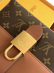 Louis Vuitton LV Locky BB Monogram Caramel 20.0 x 16.0 x 7.5 - 5