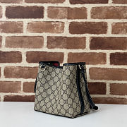 Gucci GG Emblem small bucket bag in beige and dark brown 20.5X18X11.5cm - 6