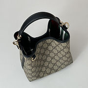 Gucci GG Emblem small bucket bag in beige and dark brown 20.5X18X11.5cm - 4