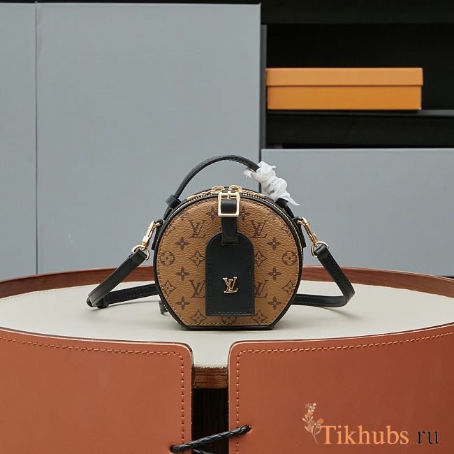 Louis Vuitton Mini Boite Chapeau bag in Monogram Reverse canvas 12x6.5x13 cm - 1