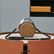 Louis Vuitton Mini Boite Chapeau bag in Monogram Reverse canvas 12x6.5x13 cm - 6