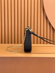 Louis Vuitton Easy Pouch On Strap bag in black Monogram Empreinte leather 19*12*3cm - 5