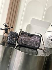 Chanel 25S Clutch on Chain in black Mesh 20*13*4.5cm - 1