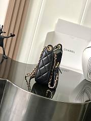 Chanel 25S Clutch on Chain in black Mesh 20*13*4.5cm - 6