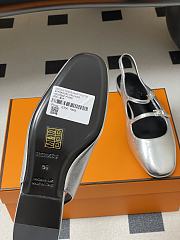 Hermes Mila slingback ballet flats in a metallic finish goatskin - 3