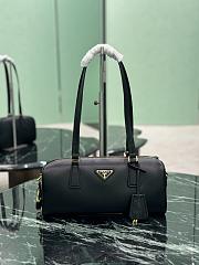 Prada medium leather shoulder bag in black 29x12.5x10cm - 1