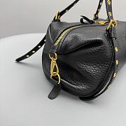 Miu Miu Beau or Aventure shoulder bag in black leather 36cmx20cx15 cm - 3