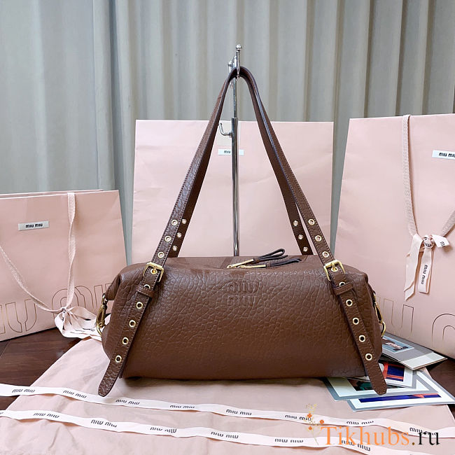 Miu Miu Beau or Aventure shoulder bag in brown leather 36cmx20cx15 cm - 1