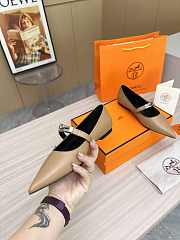 Hermès Kelly ballet flats in calfskin leather in light brown color - 2