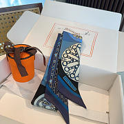  Hermès silk Twilly scarf in blue tones - 6