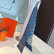  Hermès silk Twilly scarf in blue tones - 5