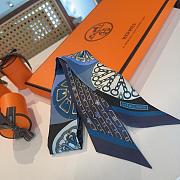  Hermès silk Twilly scarf in blue tones - 4