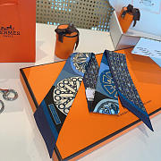  Hermès silk Twilly scarf in blue tones - 3
