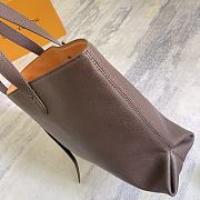 Louis Vuitton Low Key Cabas MM tote bag  47 x 30 x 14 cm - 4
