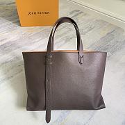 Louis Vuitton Low Key Cabas MM tote bag  47 x 30 x 14 cm - 2