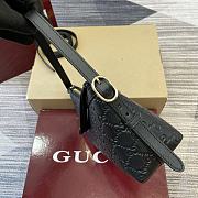  Gucci GG Emblem embossed black leather small shoulder bag in black color 22×14×8cm - 4