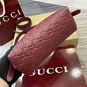 Gucci GG Emblem embossed black leather small shoulder bag in red color 22×14×8cm - 3