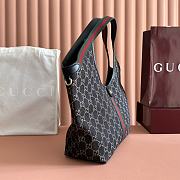 Gucci Giglio large tote bag in black GG denim 50x47x14cm  - 6