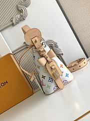 Louis Vuitton x Takashi Murakami All In BB handbag in white multicolour monogram 16x18x12 cm - 4