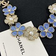 Chanel necklace with gemstone flower embellishments - 6