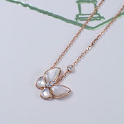 Van Cleef & Arpels necklace with a white butterfly pendant - 4