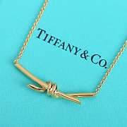 Tiffany & Co Knot 18K Yellow Gold Necklace - 1