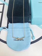 Tiffany & Co Knot 18K Yellow Gold Necklace - 5