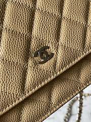  Chanel Classic Quilted Wallet on Chain in beige caviar leather 19x12.5x3cm - 2