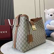 Gucci medium Padlock GG shoulder bag 37x32x16 cm - 4