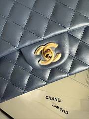 Chanel Classic Flap bag in navy blue lambskin with gold hardware 25 cm - 2