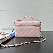Chanel Vanity with Chain, Pink Caviar, Champagne Gold Hardware 19.5x5x17cm - 5