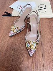 Valentino Garavani VLogo Signature sequined and beaded slingback pumps 8.5 cm - 2
