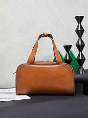 Miu Miu Logo Top-handle Bag in Aged Calfskin 28X15X13 cm - 6