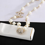 Chanel gold-tone metal and faux pearl necklace  - 4