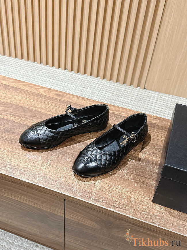 Chanel black quilted leather Mary Jane ballet flats - 1