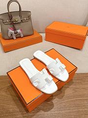 Hermes Oran sandals in white - 4