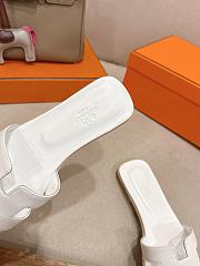 Hermes Oran sandals in white - 2