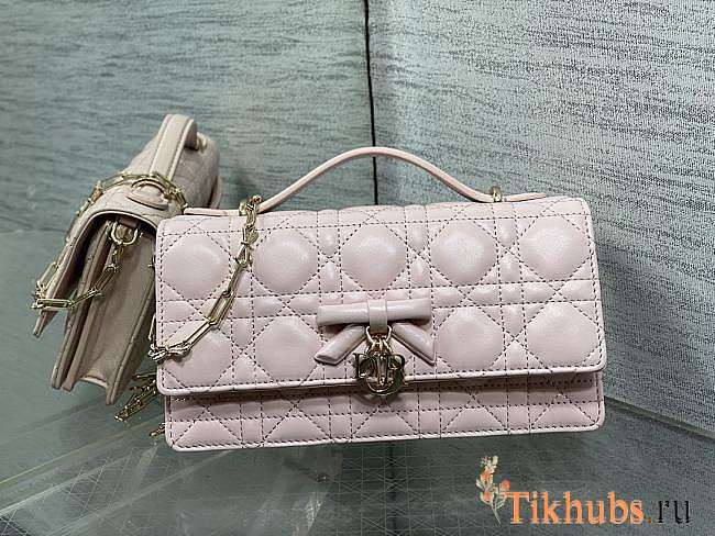 Dior My Dior Mini Bag in Rose Soupir Cannage lambskin size 21 cm - 1