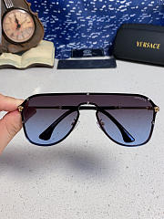 Versace shield-style sunglasses with blue gradient lenses - 6