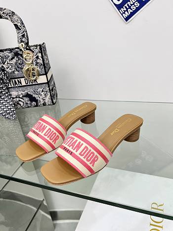 Christian Dior Dway heeled slide sandals in pink color 4 cm