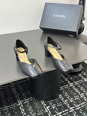 Chanel slingback heels in a black color - 4